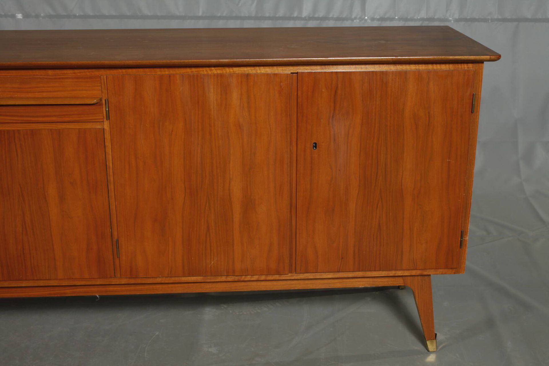 Sideboard - Image 3 of 7