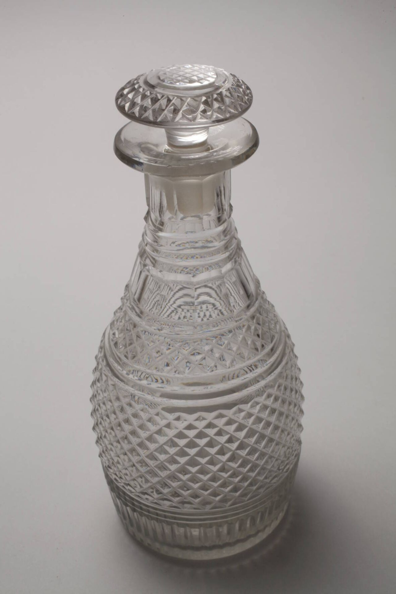 Drei Biedermeierkaraffen Kristallglas - Image 2 of 4