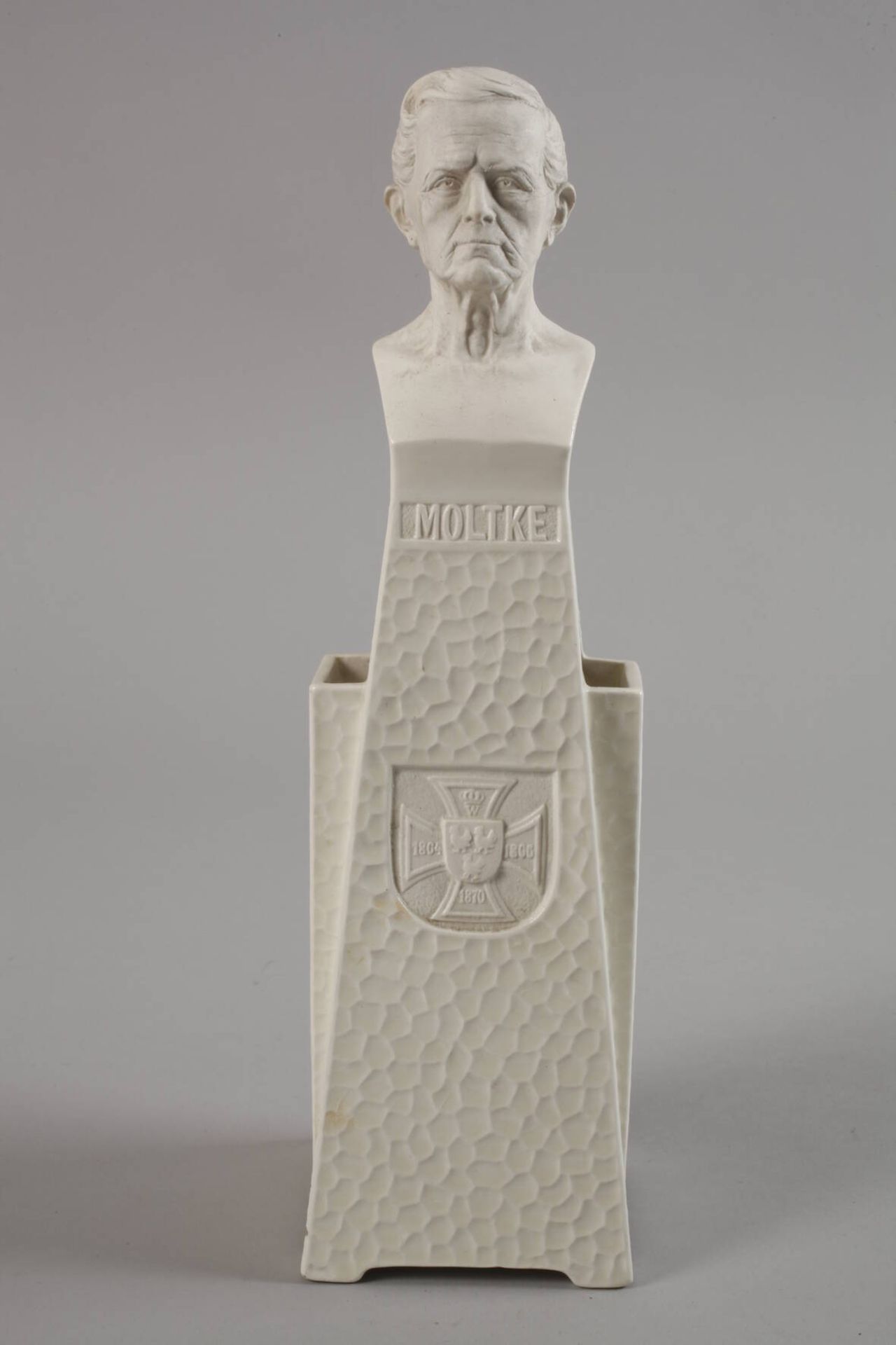 Roesler Vase Generalfeldmarschall Moltke - Image 2 of 4