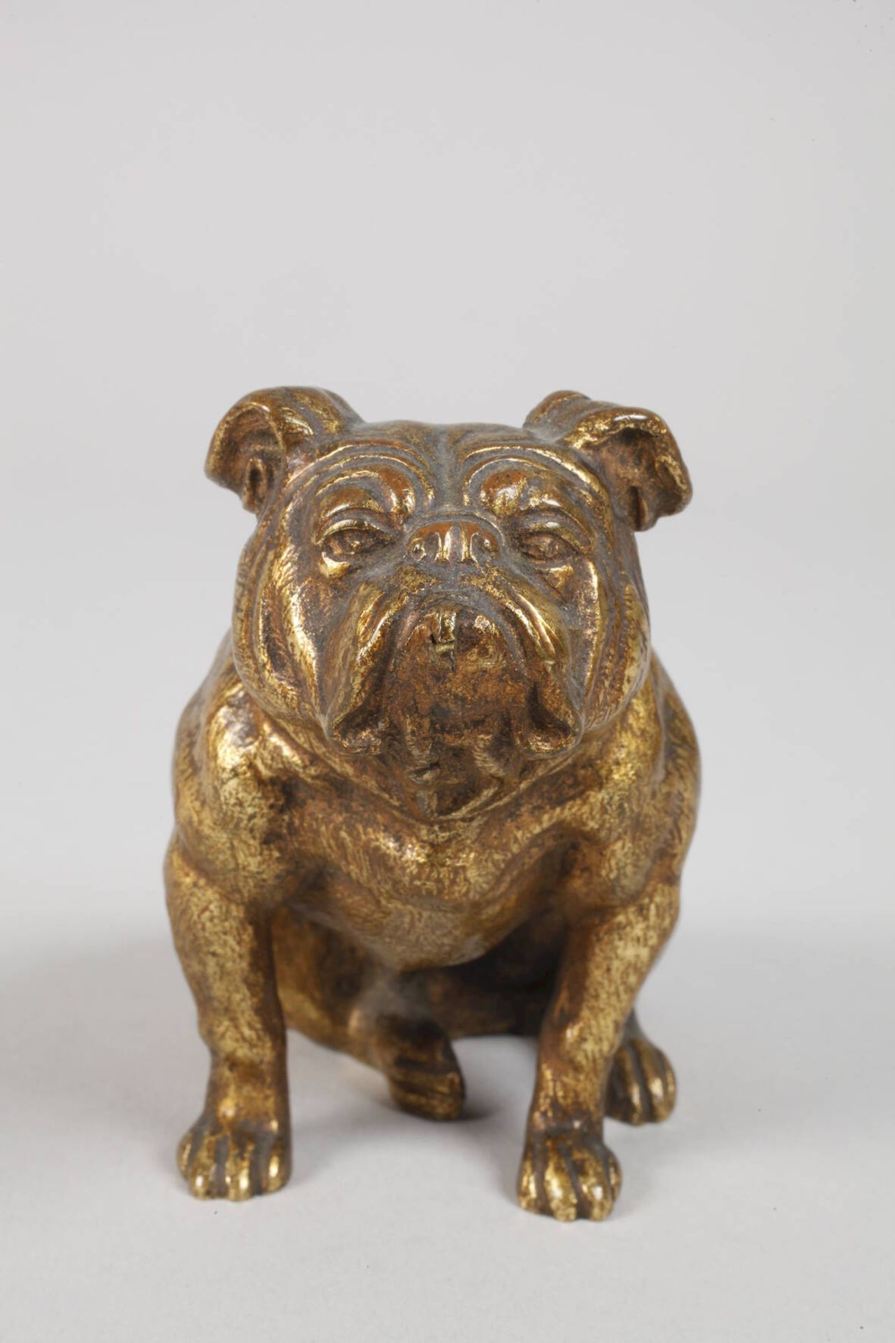 Miniatur einer sitzenden englischen Bulldogge - Image 2 of 5