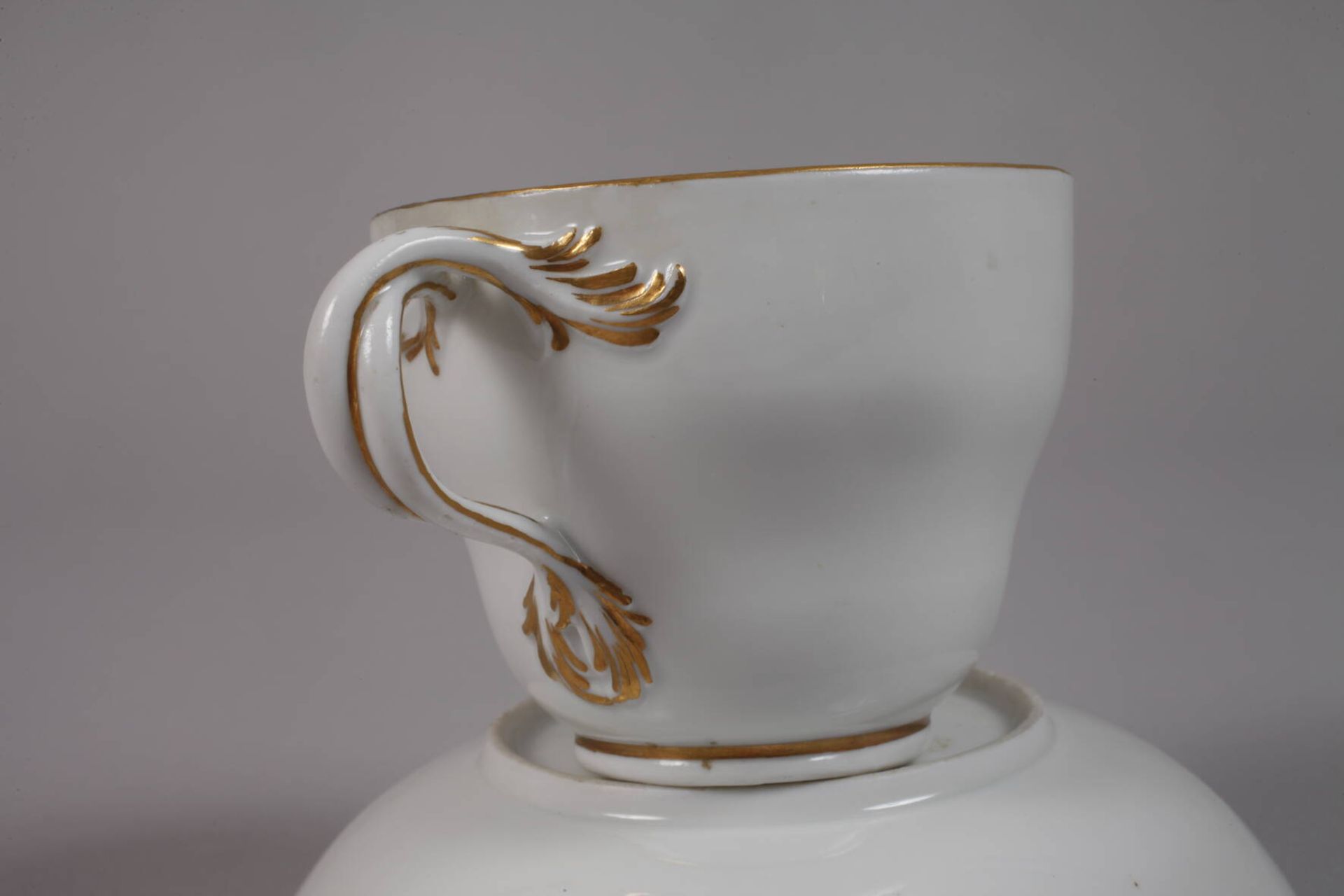 Meissen Monogrammtasse mit Untertasse - Image 4 of 6