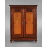 Wäscheschrank Biedermeier