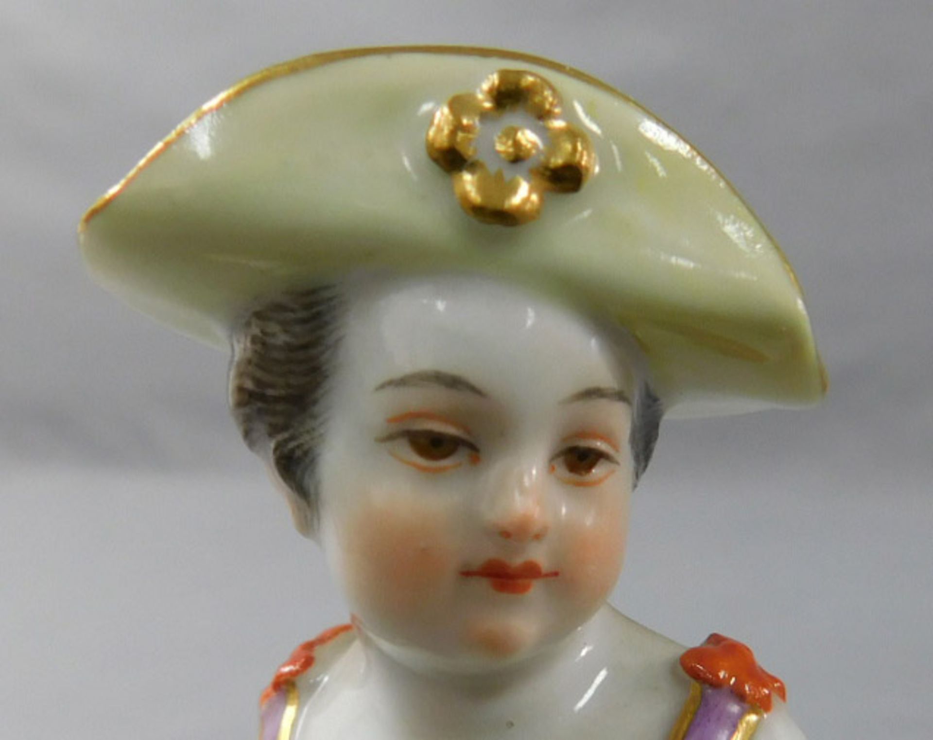 Meissen. Porzellan Figur. Blumenkind mit Schaf und Blumenkorb. - Bild 5 aus 11