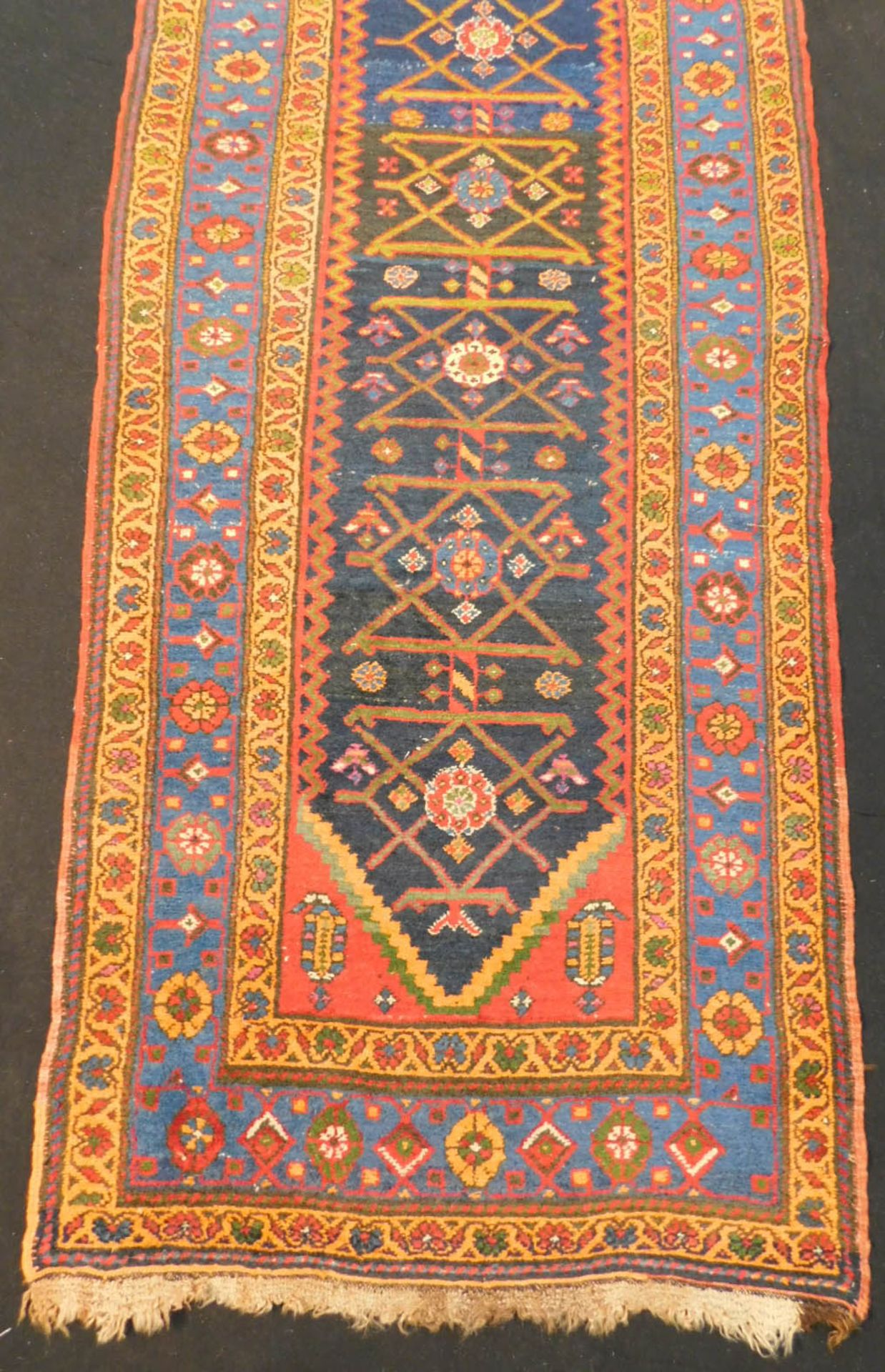 Kurdischer Läufer - Teppich. Antik. - Image 3 of 6