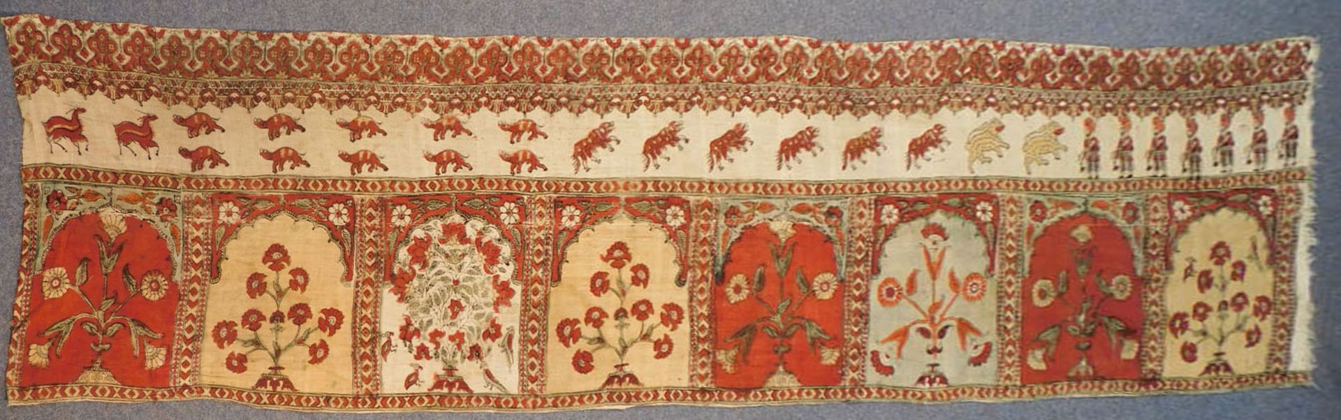 Mughal Saf Wandteppich / Behang. Reihen Gebets Textil.
