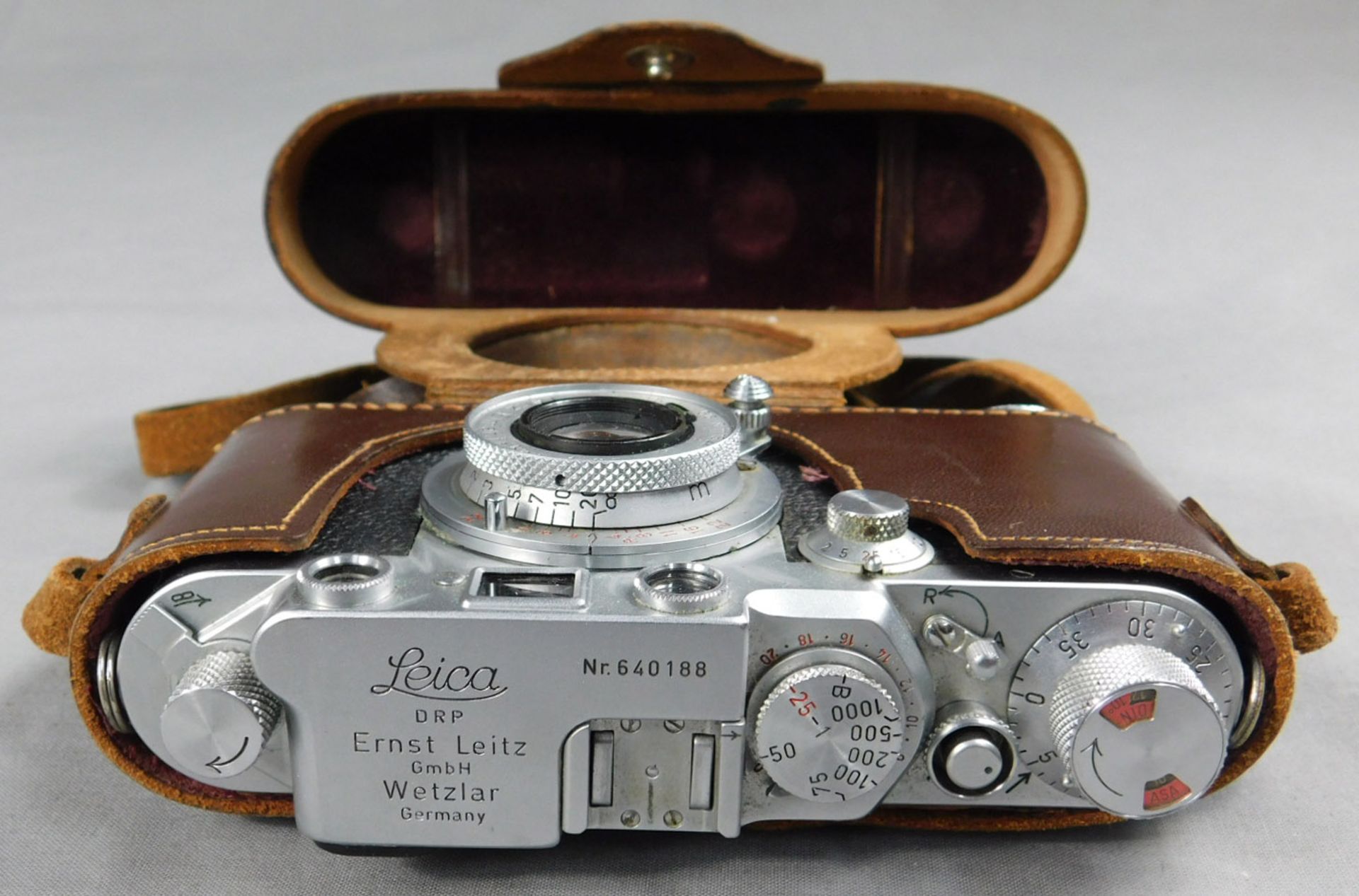 Leica IIIf, DRP mit Leica Ledertasche. Kamera. - Bild 11 aus 16