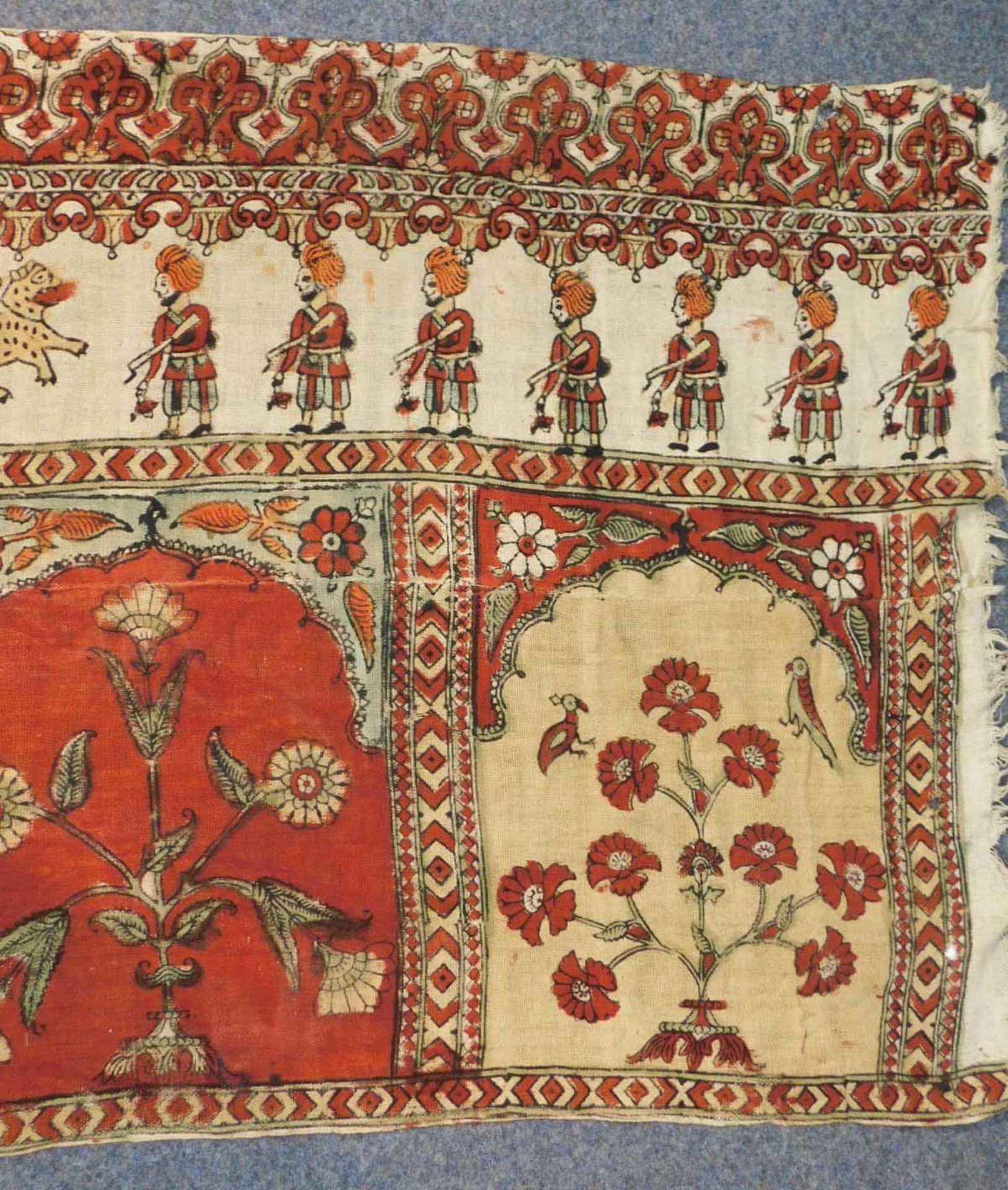 Mughal Saf Wandteppich / Behang. Reihen Gebets Textil. - Bild 6 aus 16