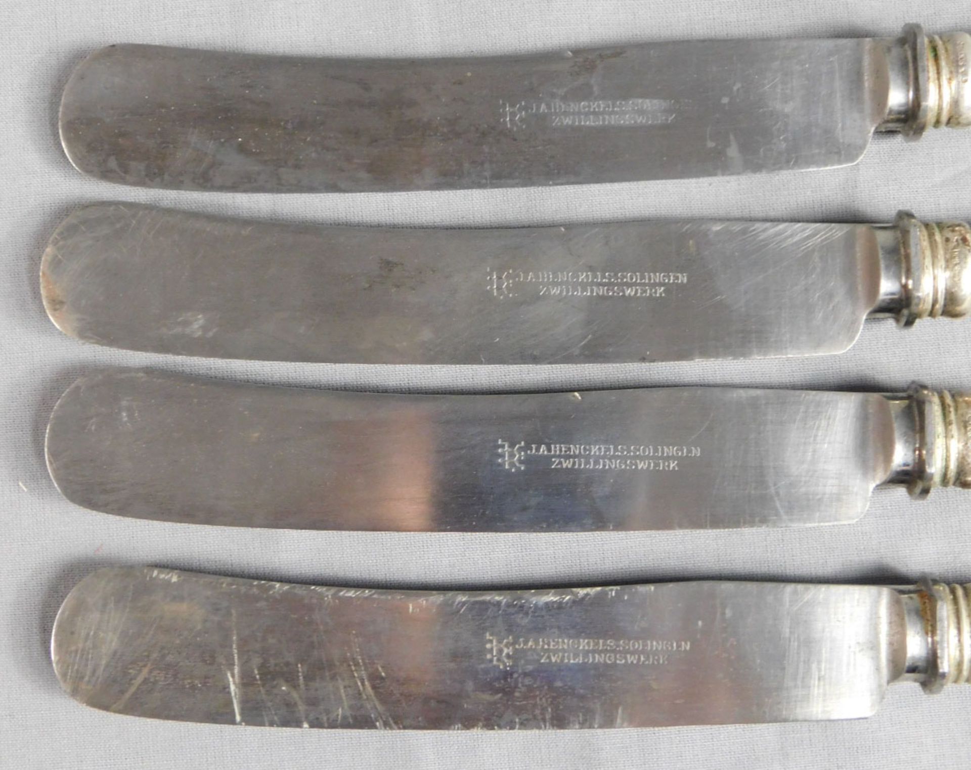 12 Messer und 12 Gabeln. Silber 800. Perlrand. - Image 38 of 39