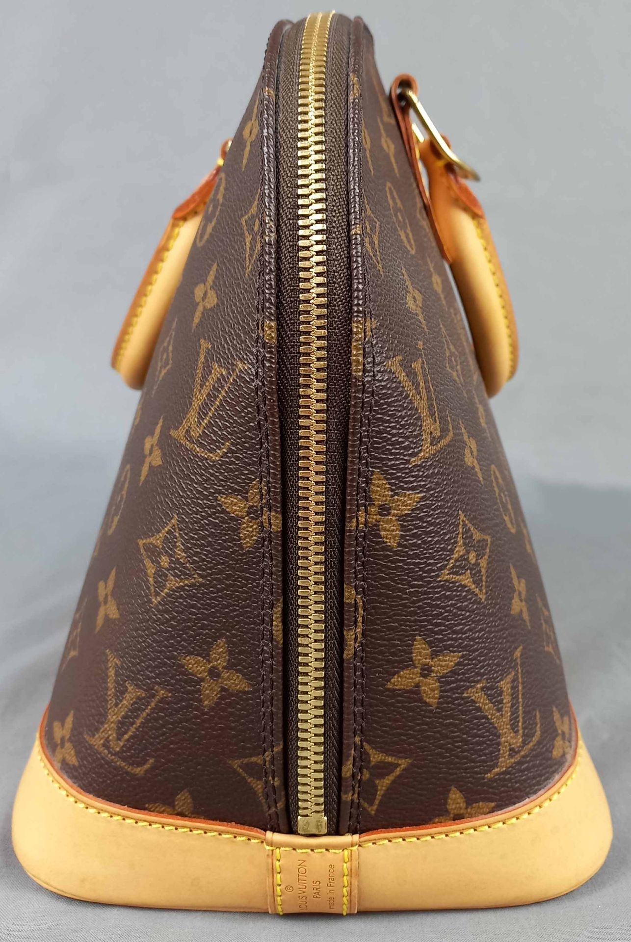 LOUIS VUITTON. Henkeltasche. ALMA PM. - Image 4 of 16