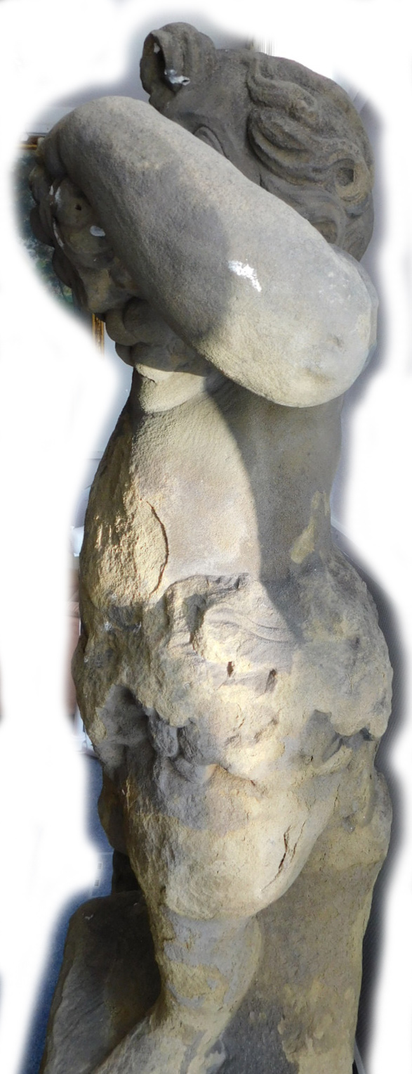 Gartenfigur. Putto auf Sockel. Sandstein. - Image 10 of 17