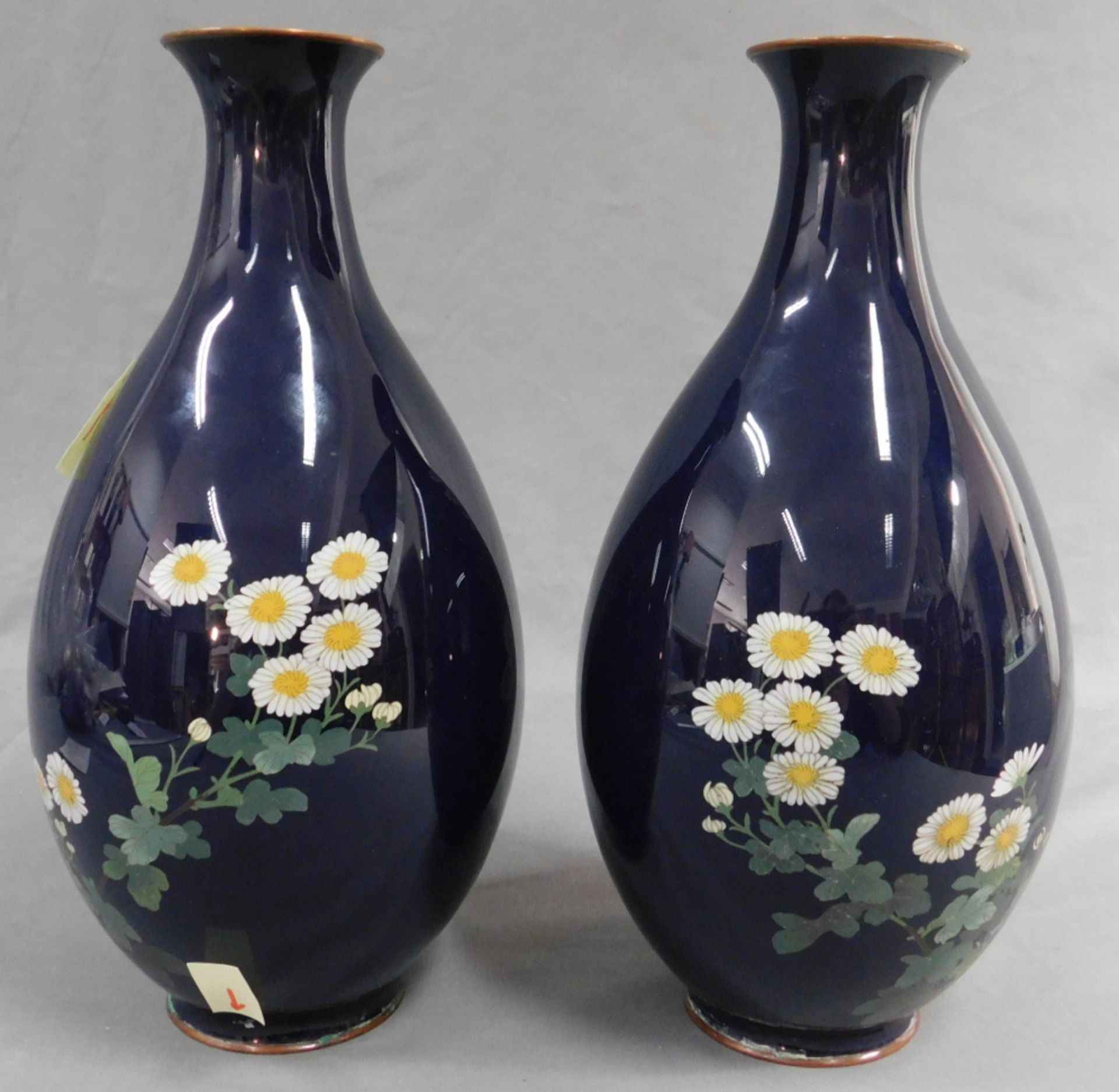 2 Cloisonné Vasen Japan alt. Margeriten. - Image 3 of 9