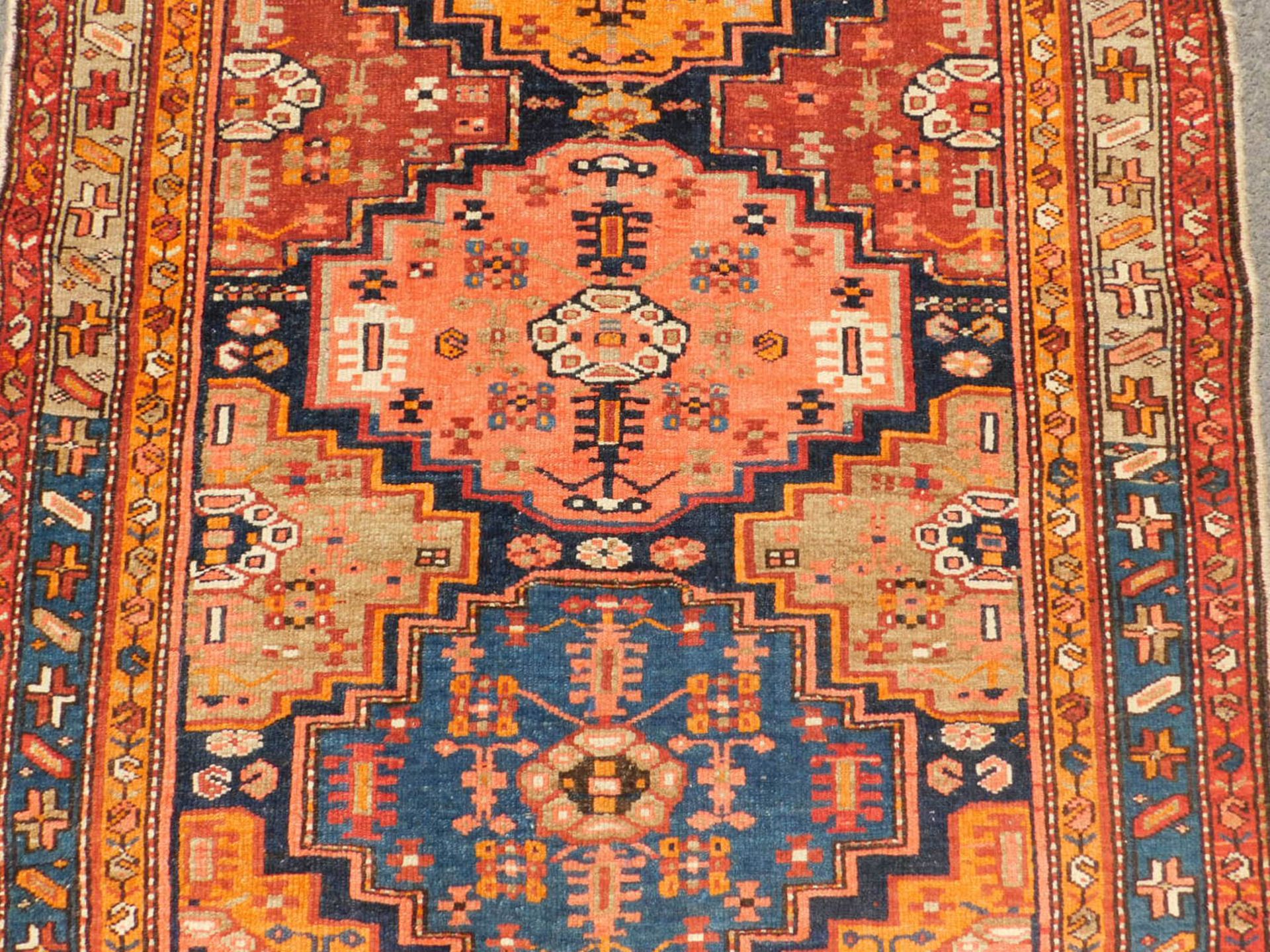 Shah-Savan Galerie Teppich. Alt. - Bild 4 aus 7