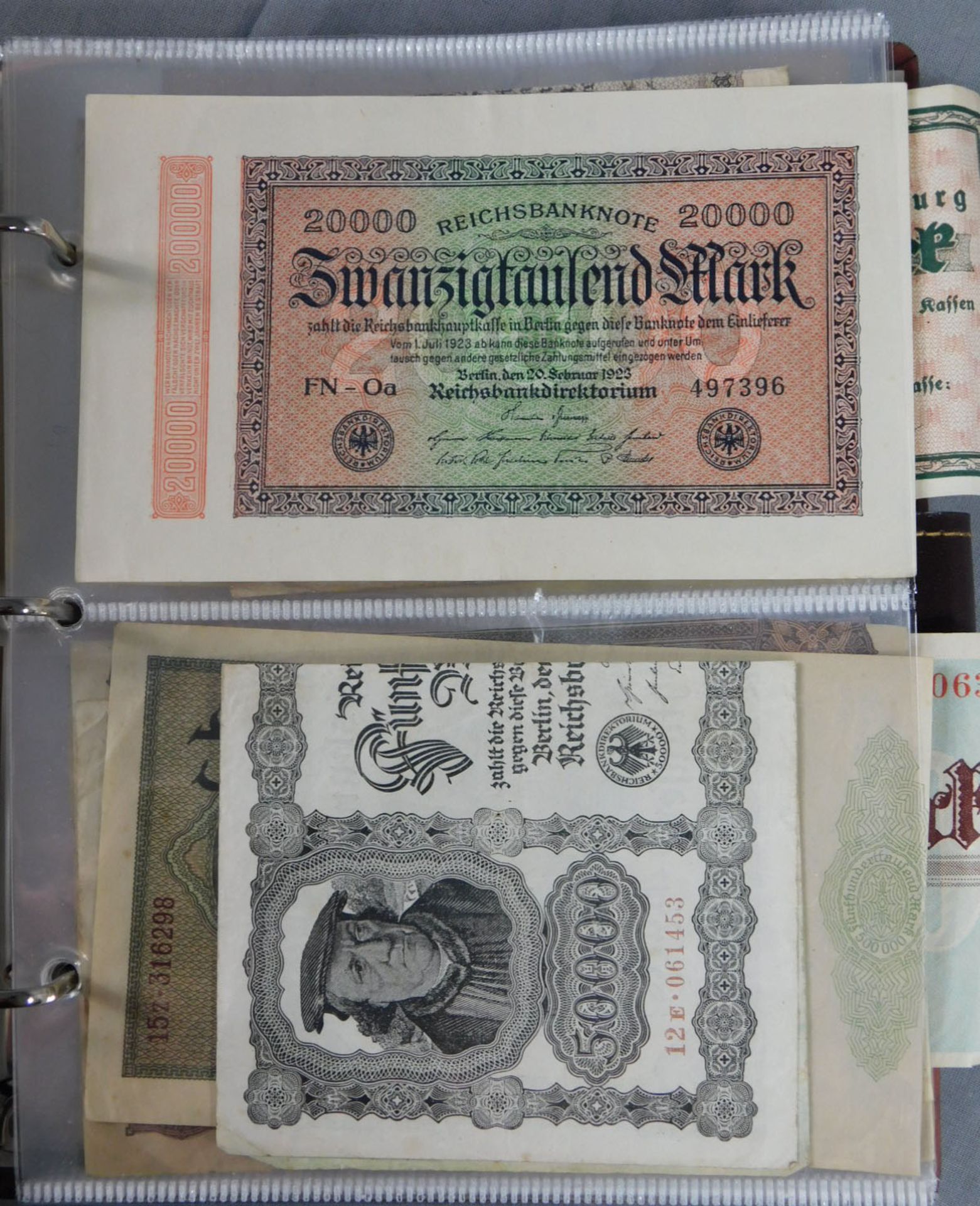 Kriegsgeld, Notgeld, Inflationsgeld. Eine Mappe. - Bild 61 aus 86