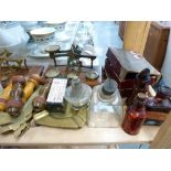 A pair of vintage postal scales and weights, four small brass frames, an ashtray, a vintage