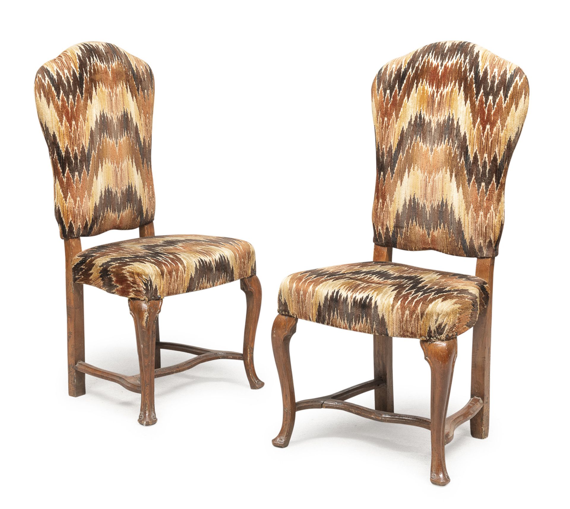 PAIR OF WALNUT CHAIRS VENETO 18th CENTURY