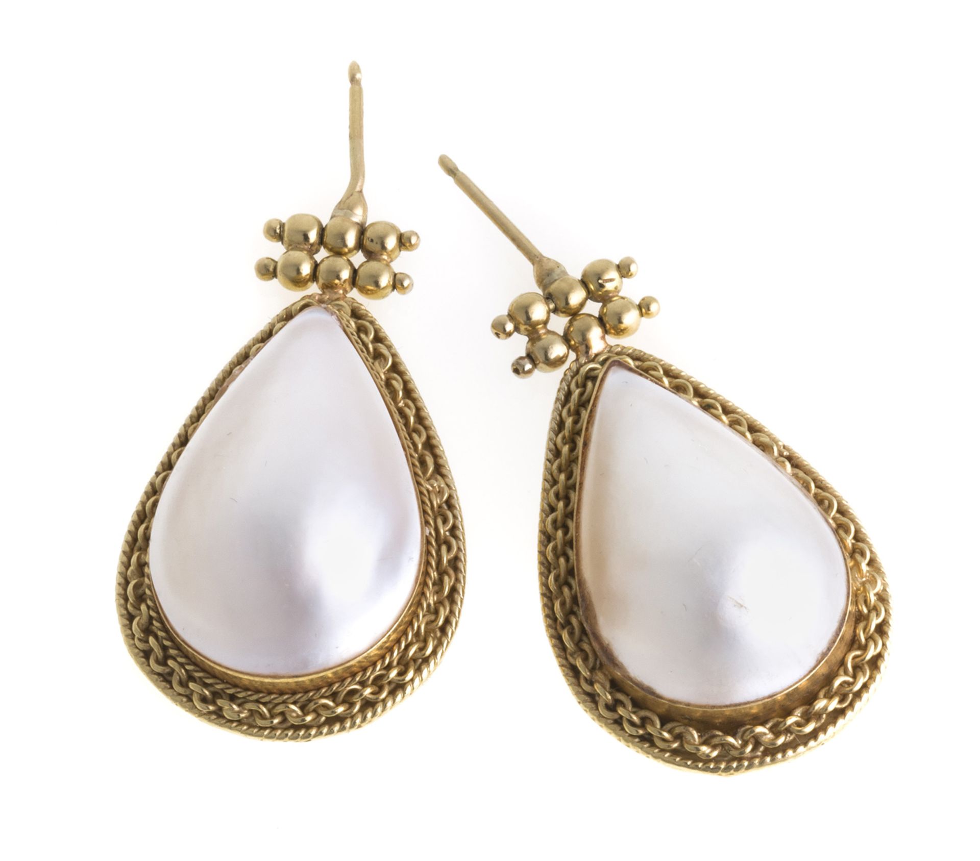 GOLD EARRINGS WITH PEARL
