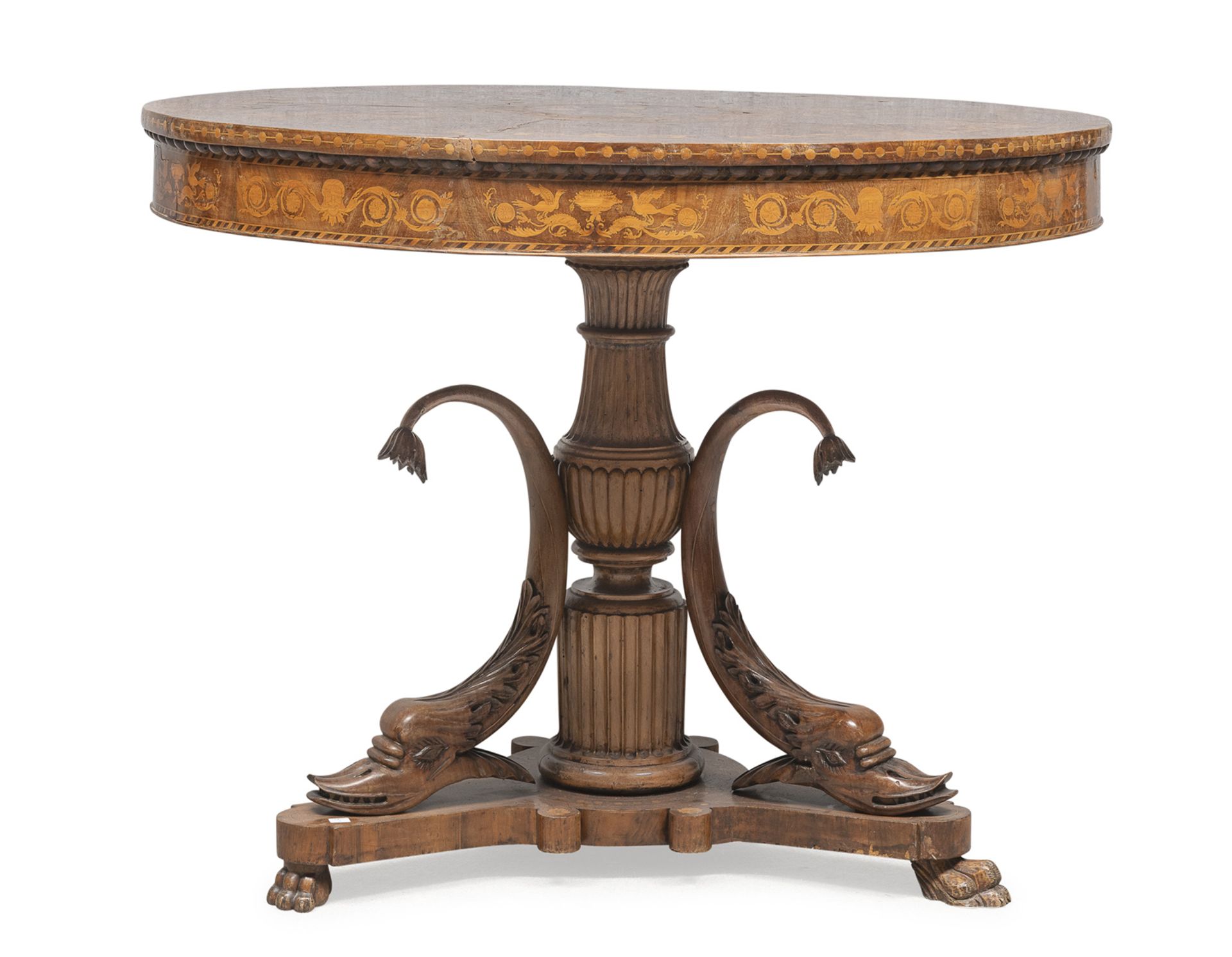 BEAUTIFUL CIRCULAR TABLE IN WALNUT FIRST HALF 19TH CENTURY