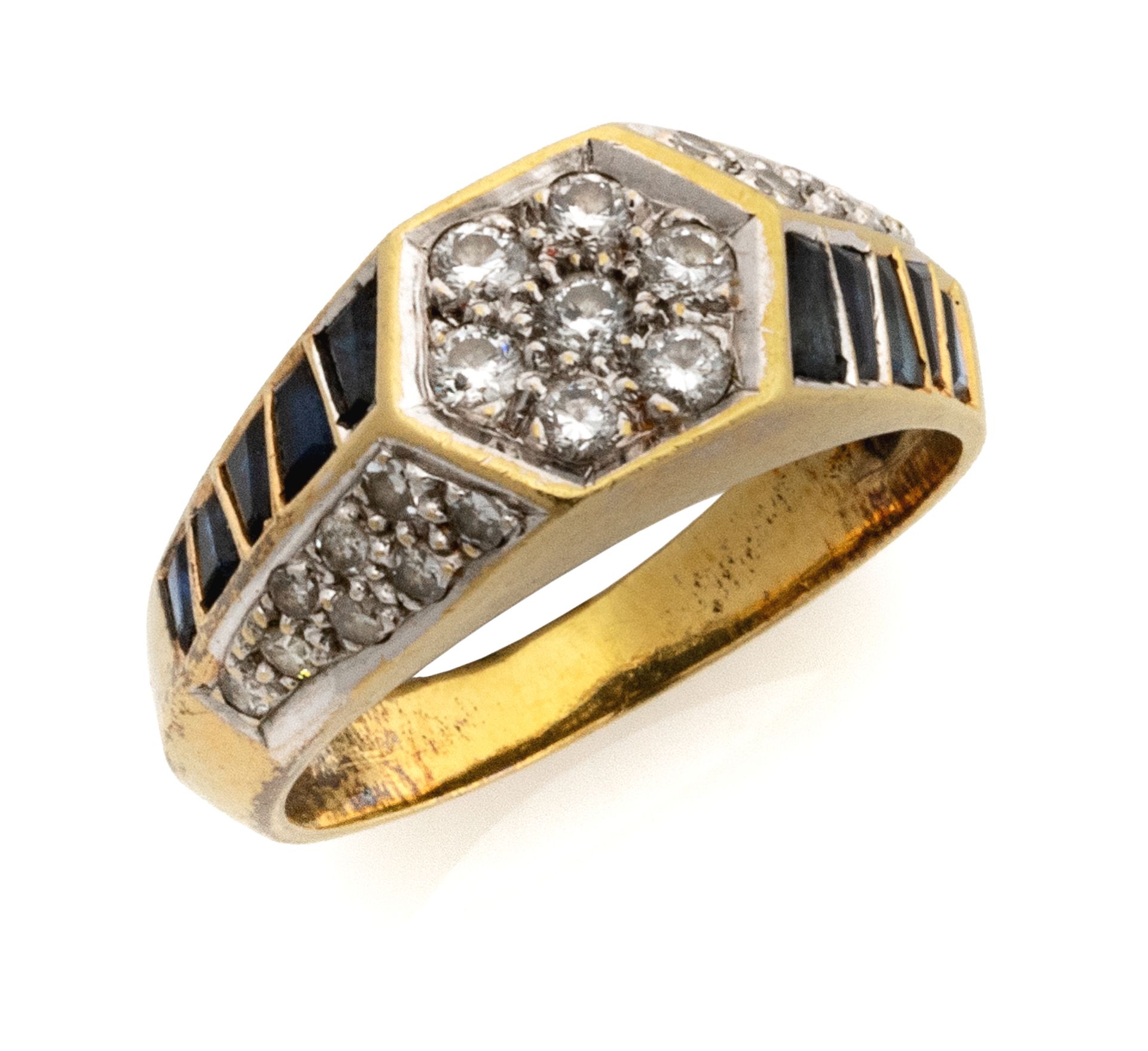 GOLD RING WITH SAPPHIRES AND DIAMONDS