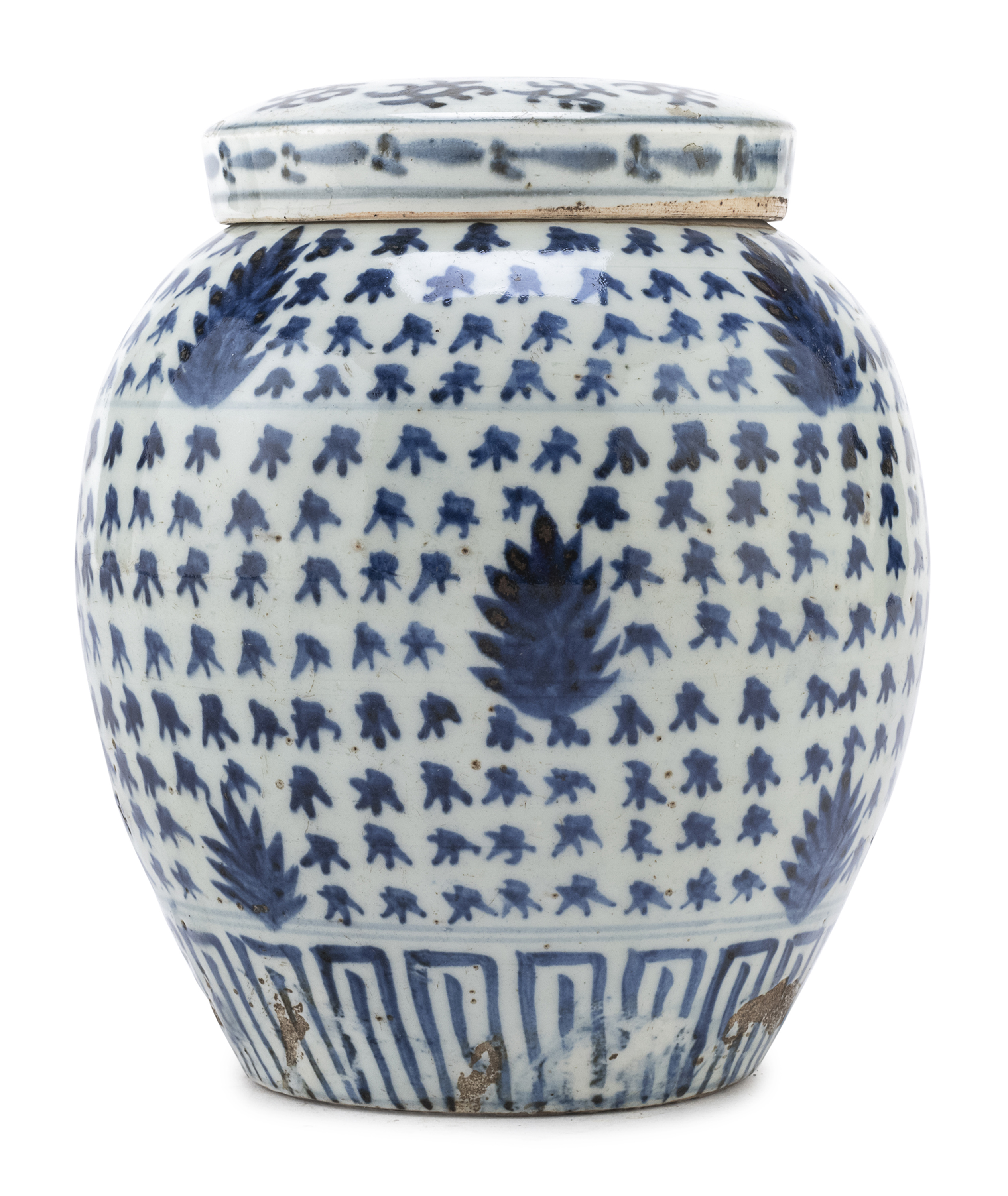 A CHINESE WHITE AND BLUE ENAMELED PORCELAIN VASE 20TH CENTURY.