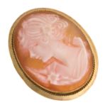 GOLD BROOCH WITH CAMEO