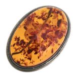 BROOCH WITH AMBER