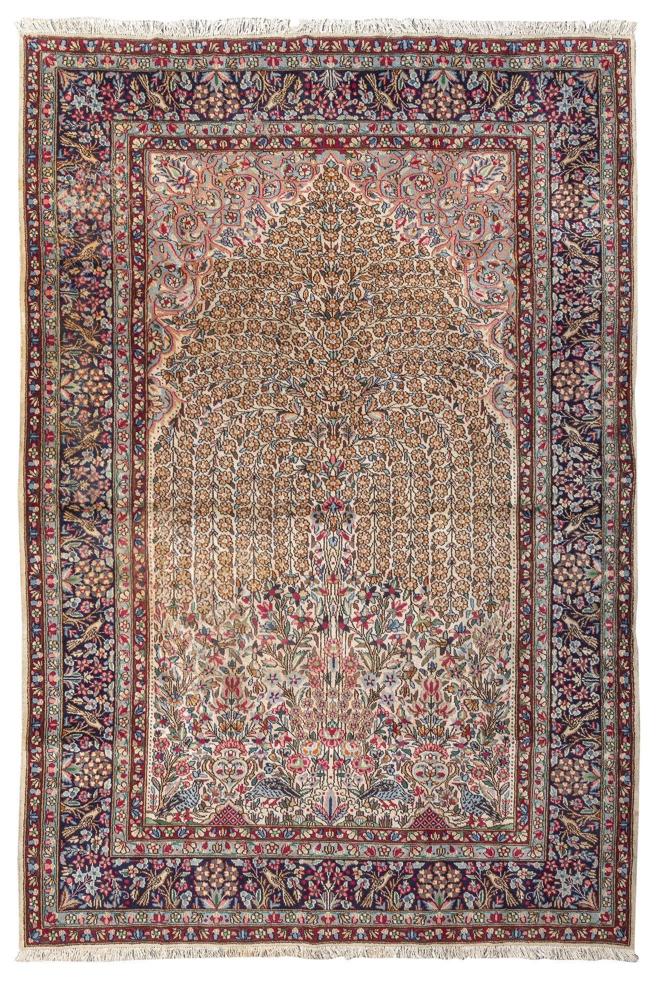 KIRMAN RUG MID-20TH CENTURY