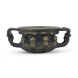 BRONZE BASIN AFTER A CLASSIC MODEL 19TH CENTURY