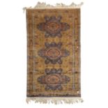 EASTERN ANATOLIAN CARPET EARLY 20TH CENTURY