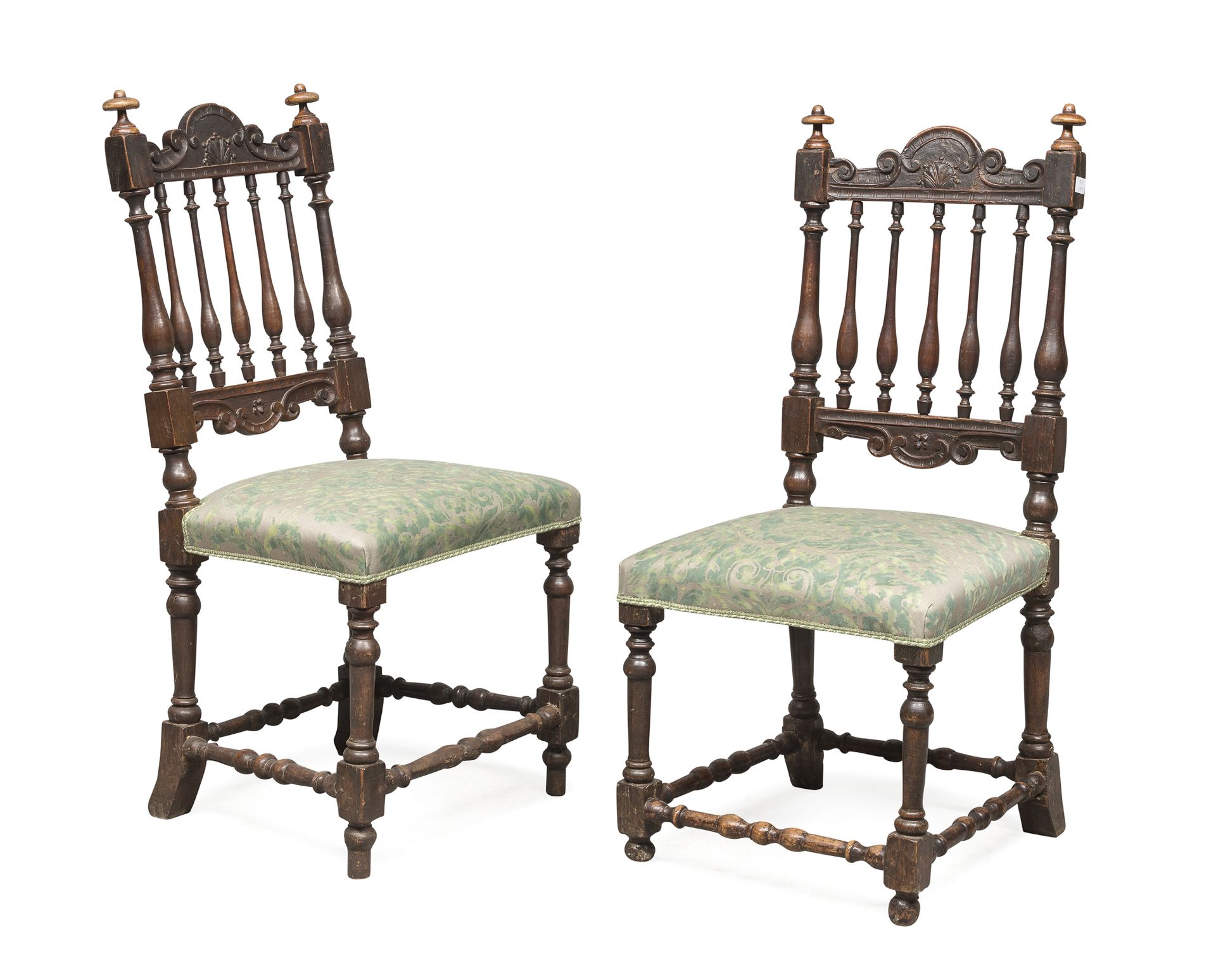 PAIR OF WALNUT CHAIRS VENETO 18th CENTURY