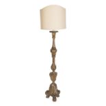 FLOOR CANDLESTICK IN GILTWOOD 18TH CENTURY