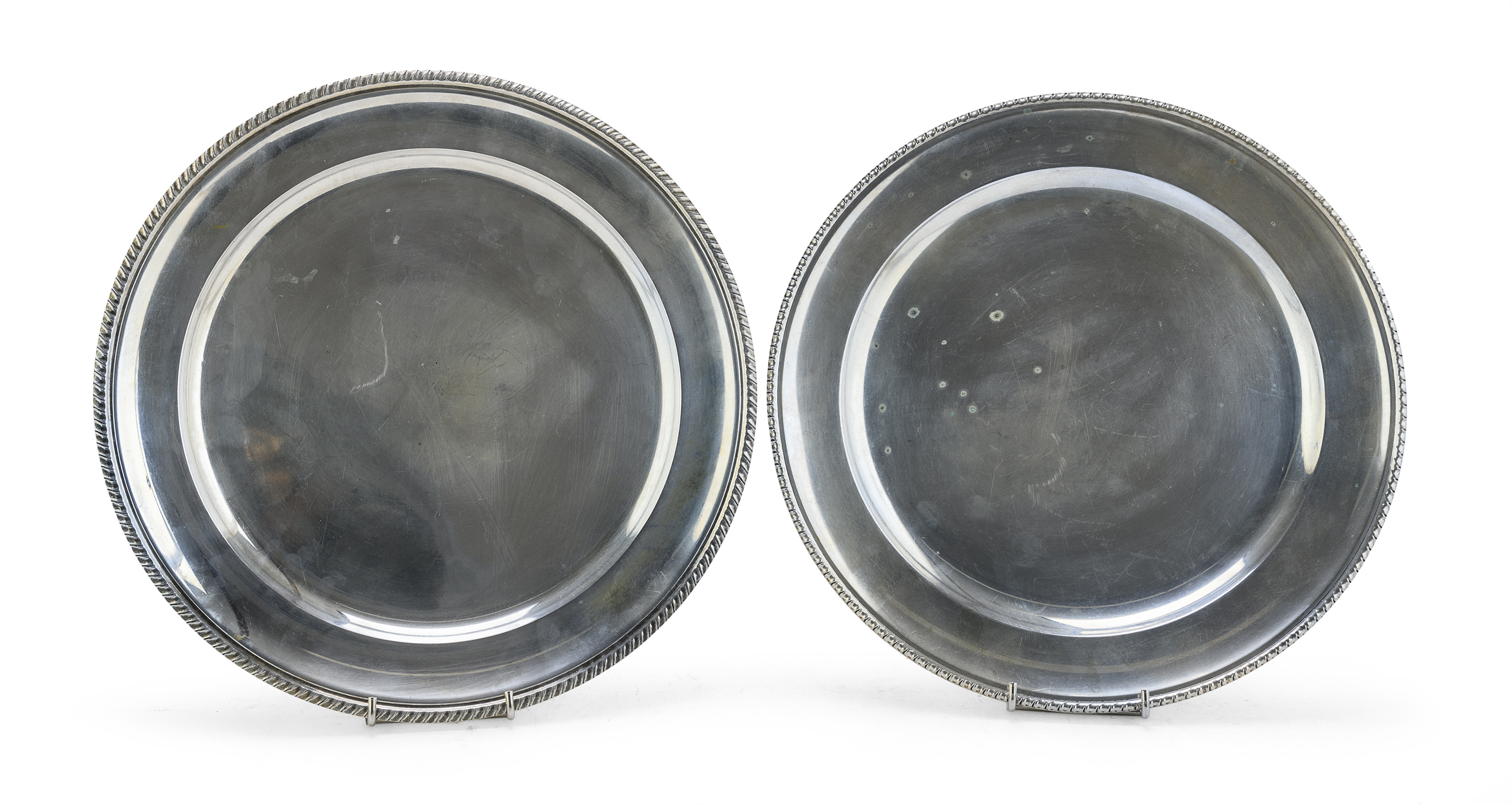 TWO SILVER PLATES MILAN LATE 20TH CENTURY