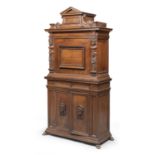 BEAUTIFUL TWO-BODY COIN CABINET LIGURIA OR GENOA EARLY 18th CENTURY