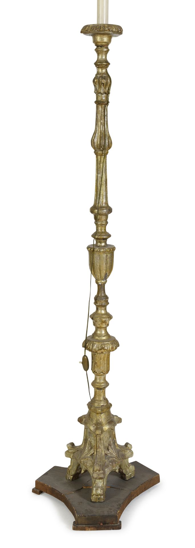 FLOOR CANDLESTICK IN GILTWOOD 18th CENTURY