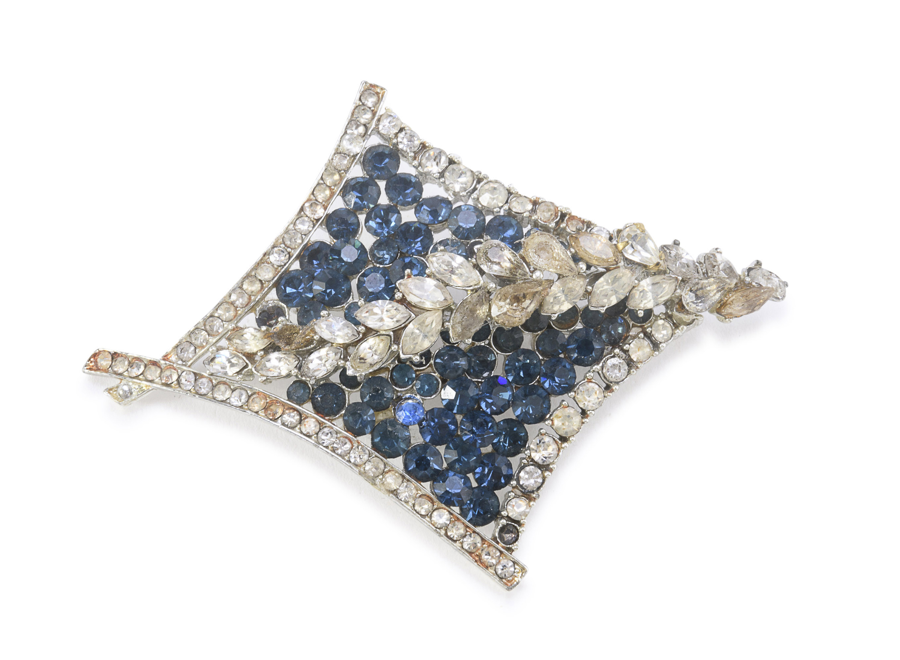 SILVER-PLATED BROOCH WITH ZIRCONIA