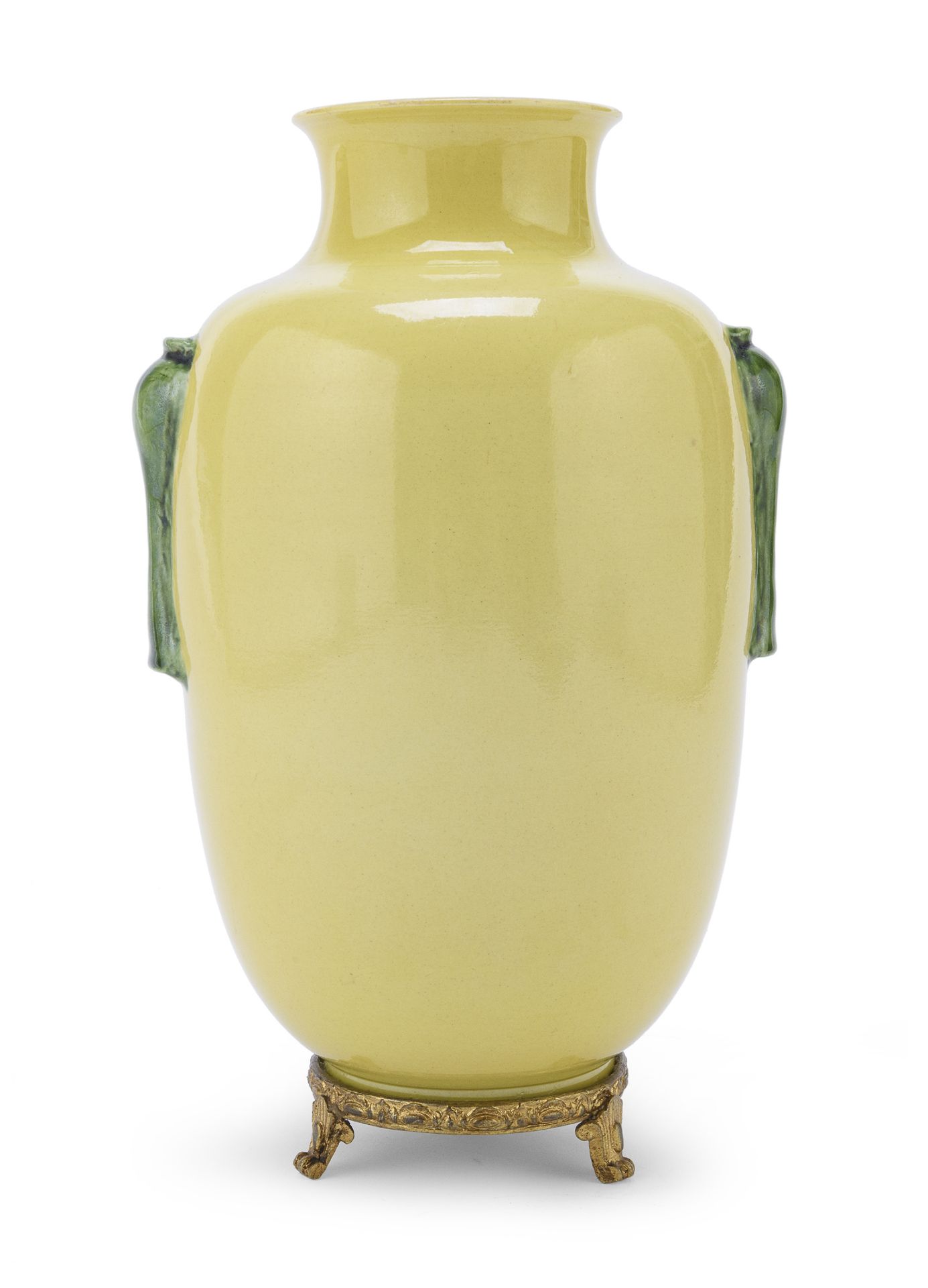 A YELLOW-GROUND PORCELAIN VASE CHINA LATE 19TH EARLY 20TH CENTURY