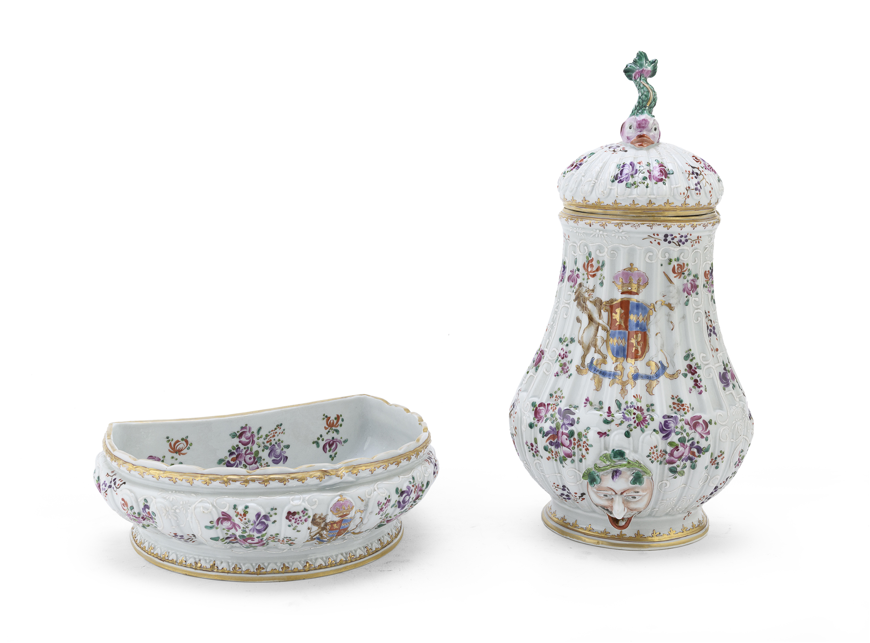 A PORCELAIN ENAMELED WALL FOUNTAIN WITH COVER AND BASIN FRANCE LATE 19TH CENTURY