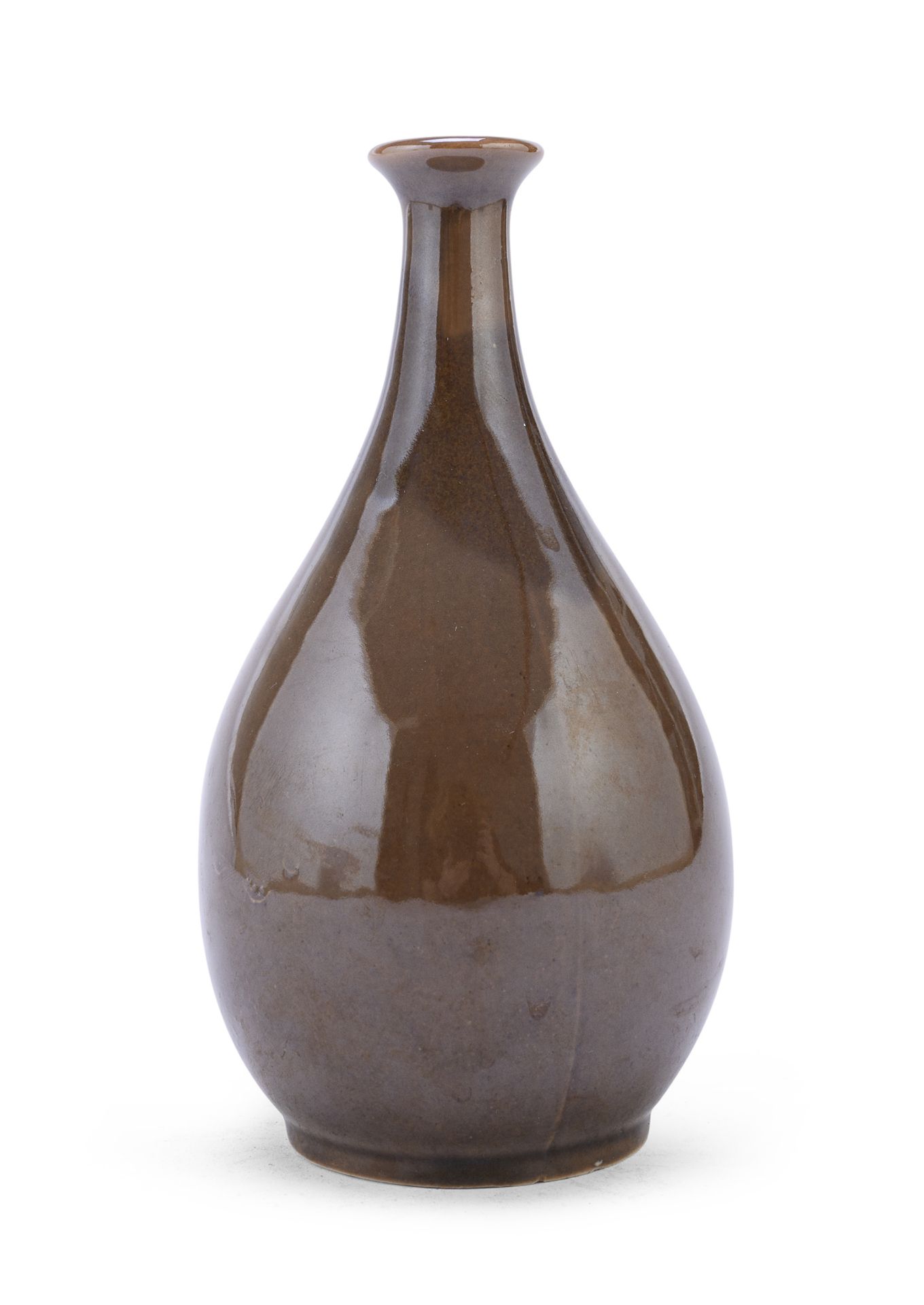 A BROWN-GROUND PORCELAIN VASE CHINA 19TH CENTURY