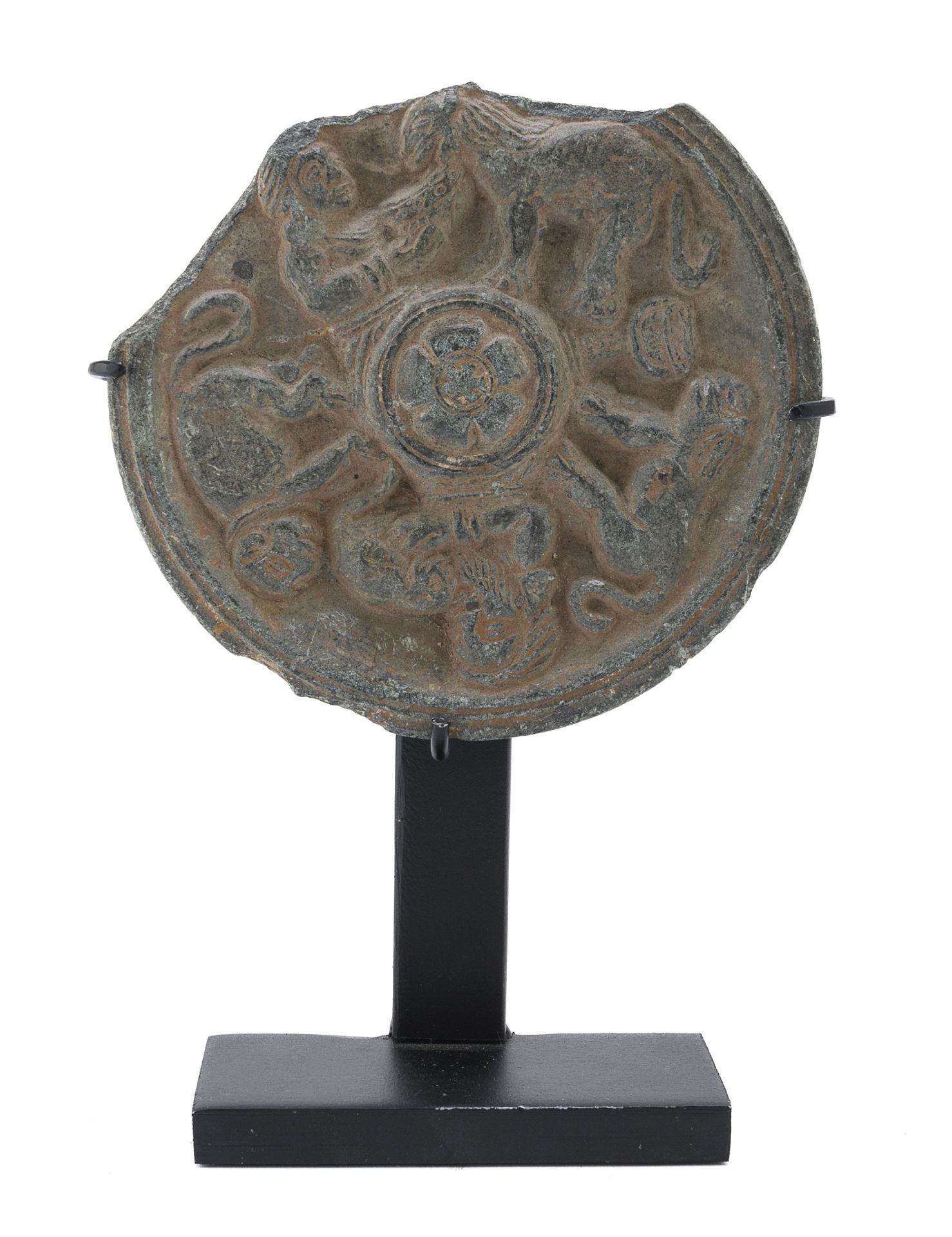 A SMALL SCHIST DISH WITH RITUAL SCENE ART OF GANDHARA 3RD-4TH CENTURY A.C.