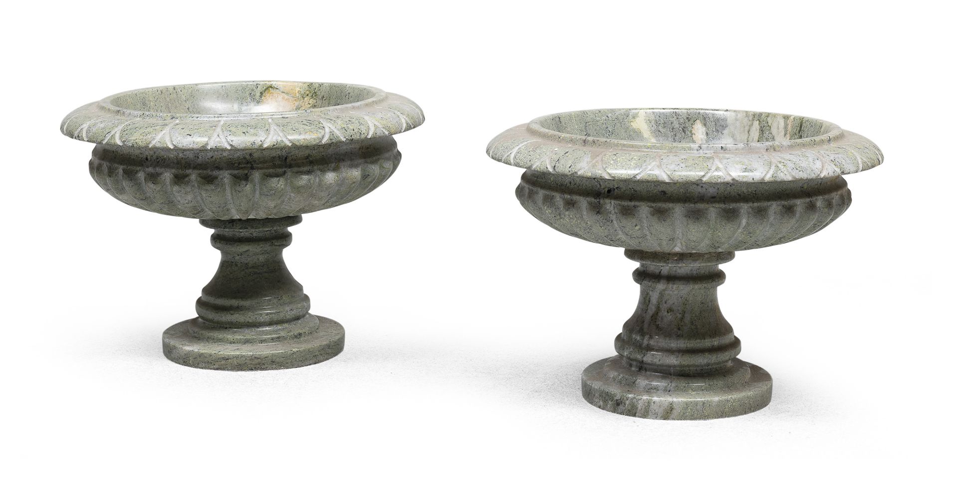PAIR OF BASINS IN CIPOLLINO ALMOND MARBLE 20th CENTURY