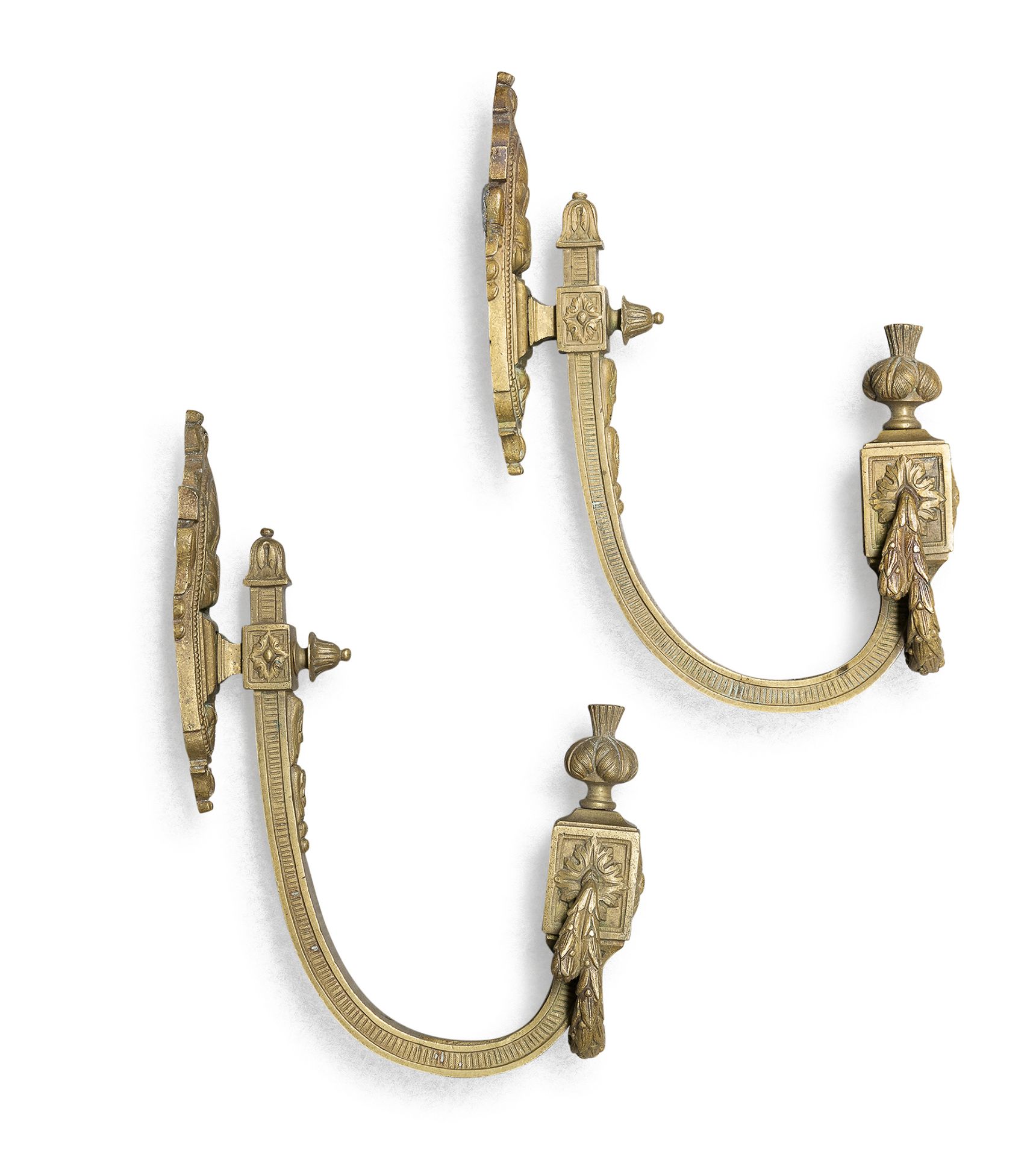 PAIR OF BRONZE CURTAIN ROD HOLDERS LATE 18th CENTURY