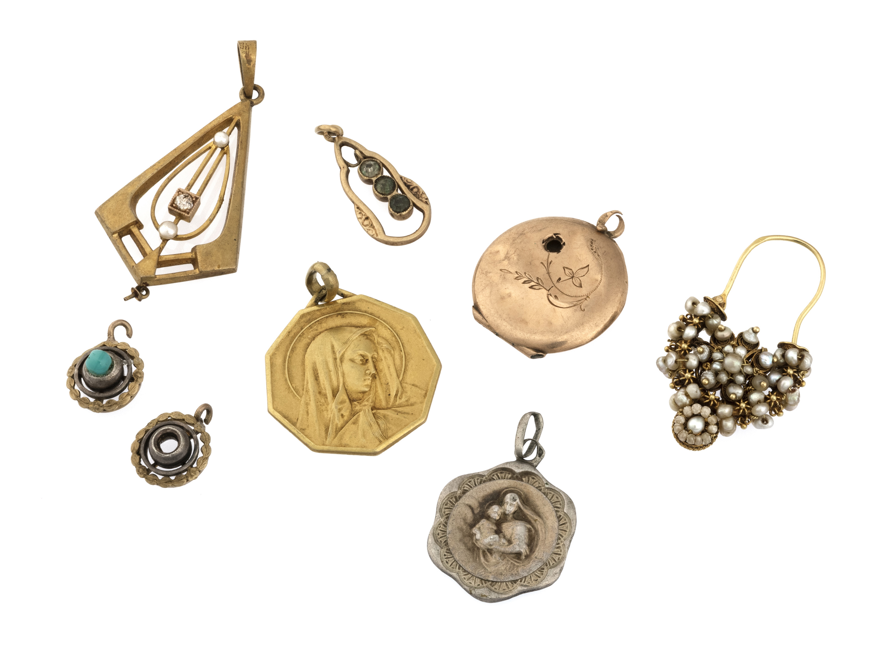 EIGHT PENDANTS IN SILVER AND YELLOW GOLD