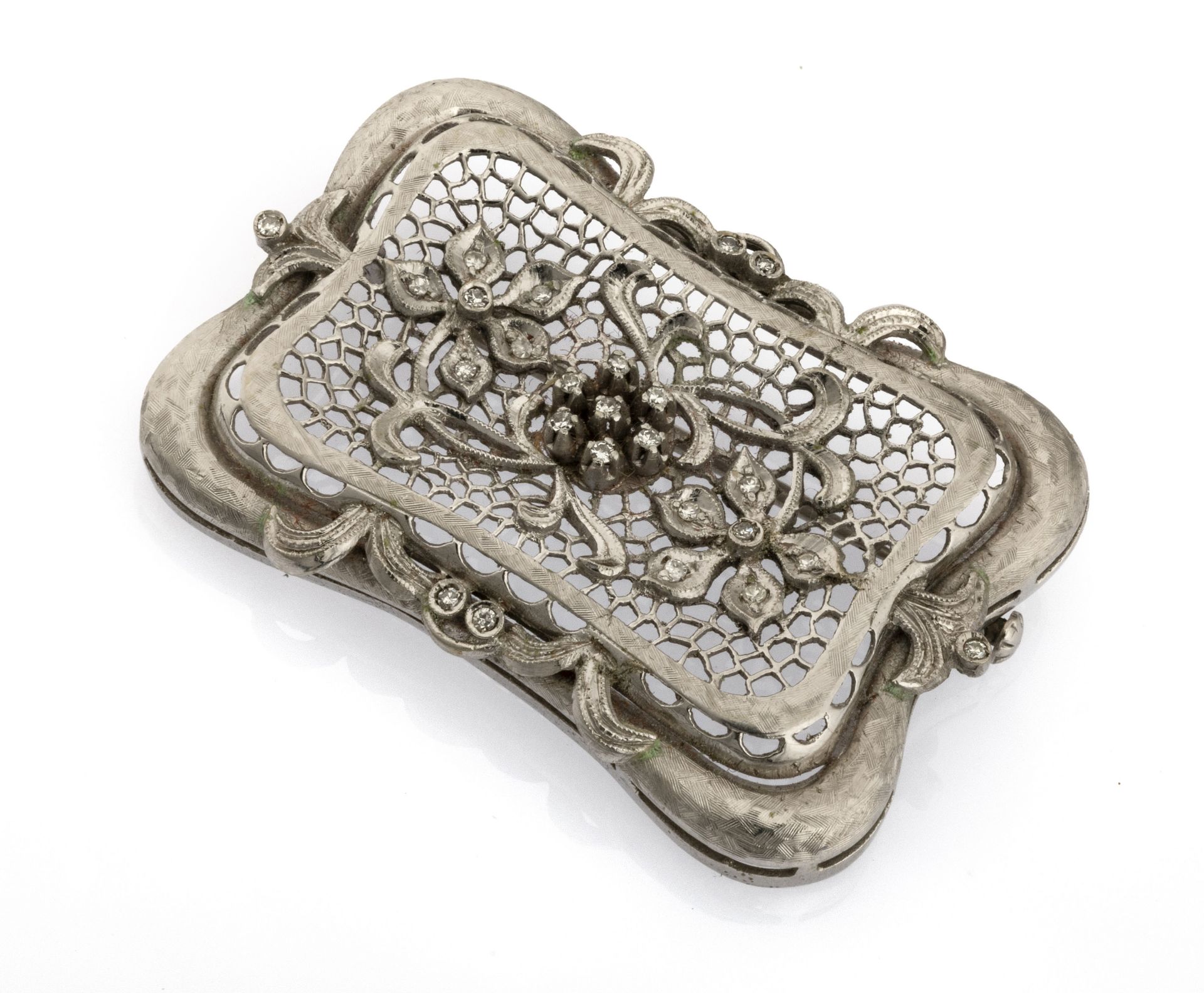 WHITE GOLD BROOCH WITH DIAMONDS