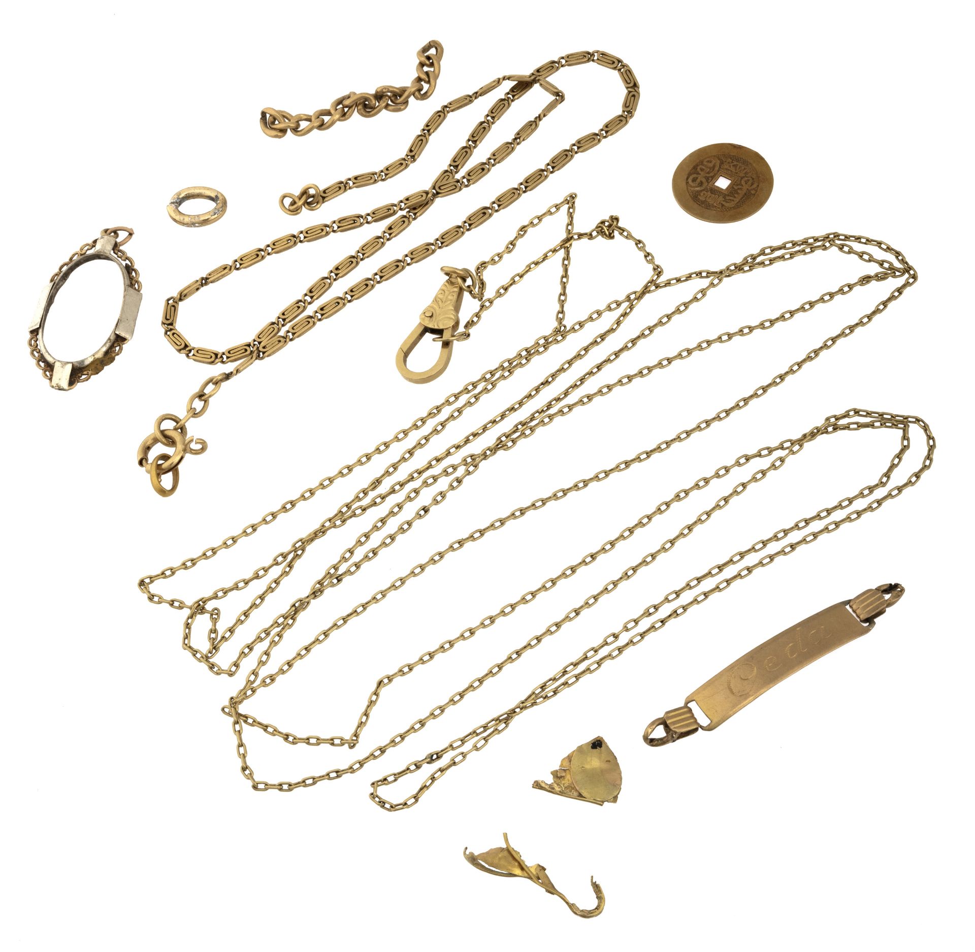 LOT OF GOLD CHAIN NECKLACE AND REMAINS OF CLAPS