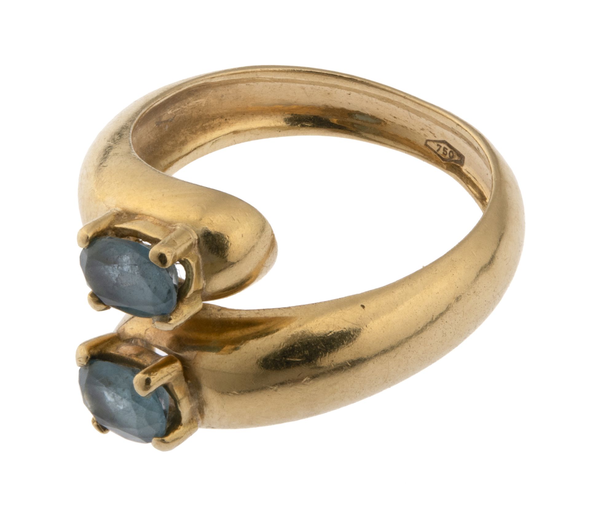 GOLD CONTRAIRE RING WITH TOPAZ