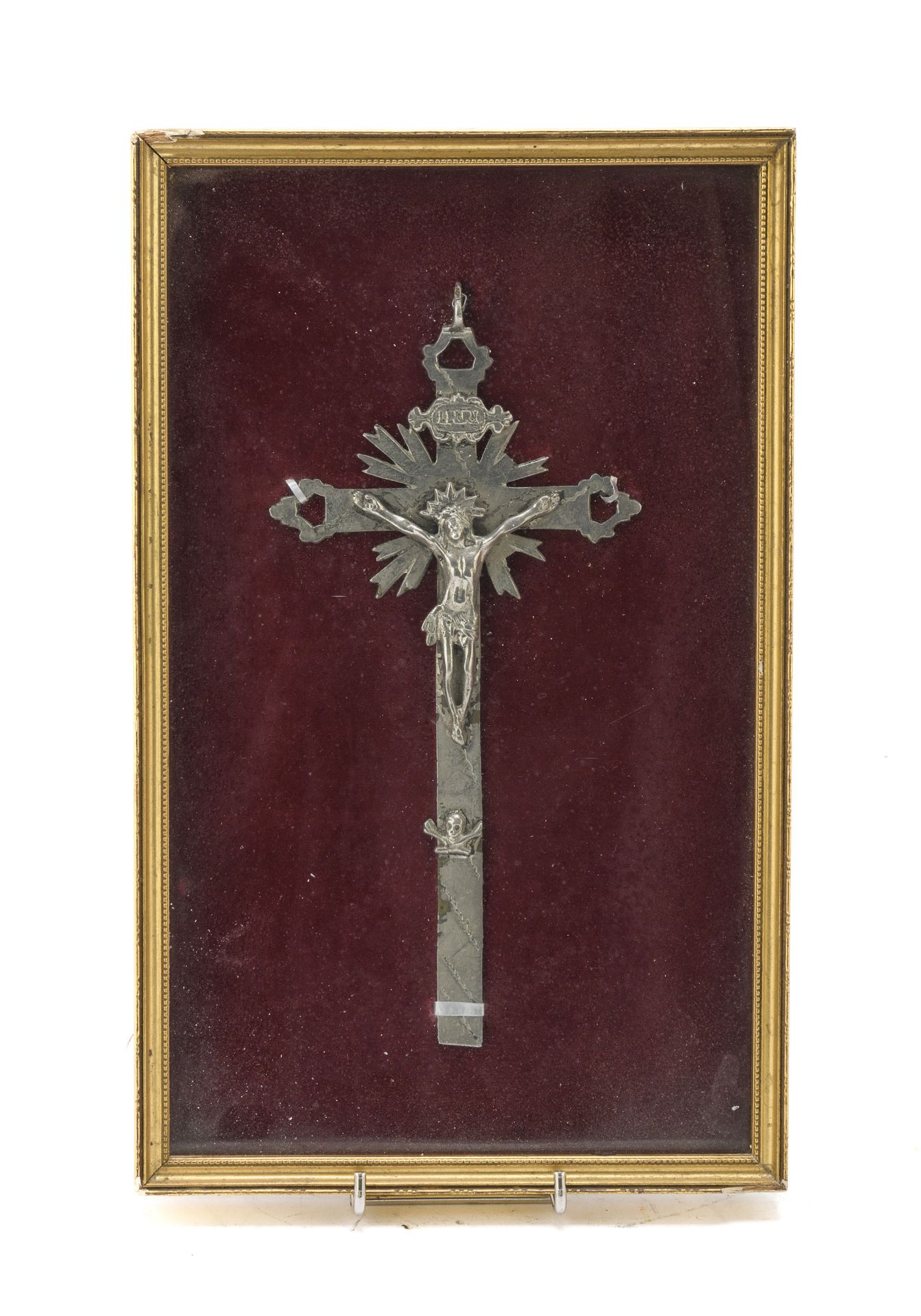 SMALL SILVER METAL CRUCIFIX EARLY 20TH CENTURY