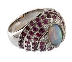 WHITE GOLD RING WITH CENTRAL OPAL RUBIES AND DIAMONDS