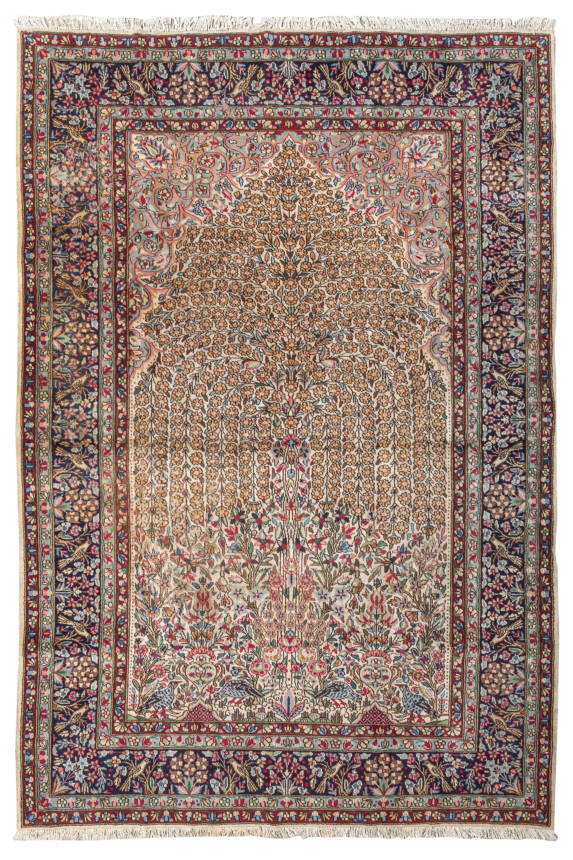 KIRMAN CARPET MID 20TH CENTURY