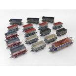 BACHMANN 00 BR WAGONS.