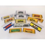 BACHMANN USA ROLLING STOCK.