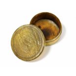 HORN SNUFF BOX.